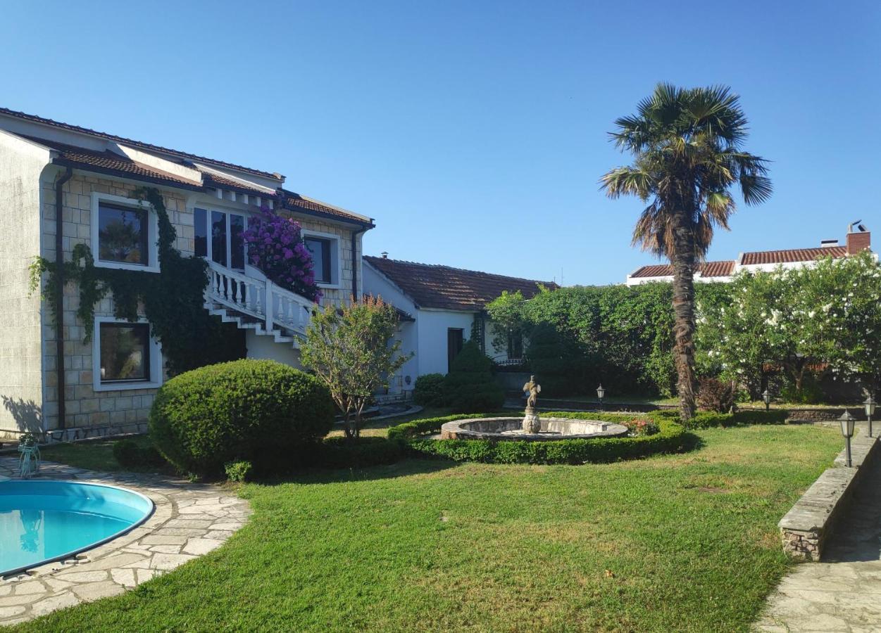 Leisure House Jovovic Villa Bar Exterior photo