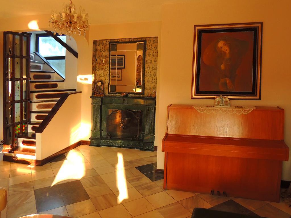 Leisure House Jovovic Villa Bar Room photo